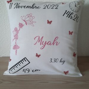coussin de naissance fille
